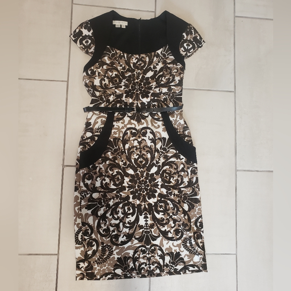 London times dress size 6 paisley print belted fitted dress